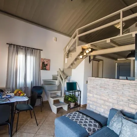 بيت للعطل Domus Arch Suites Potamos (Kythira)